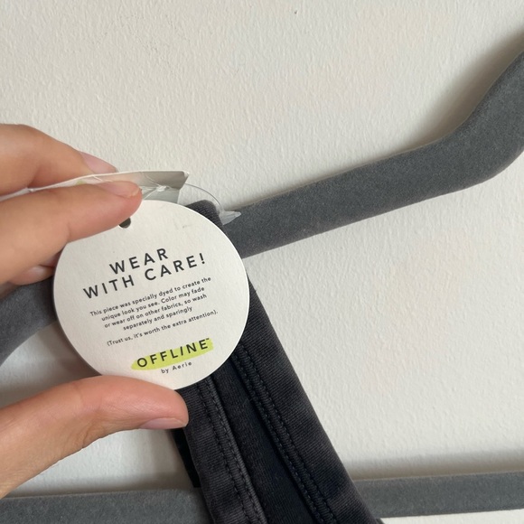 NWT Aerie Off/INE Activerwear Cropped bra - Picture 5 of 7